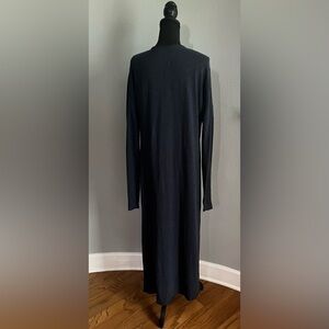 NWT Elegant Grey Long Sleeve Deep V-Neck Maxi Dress.